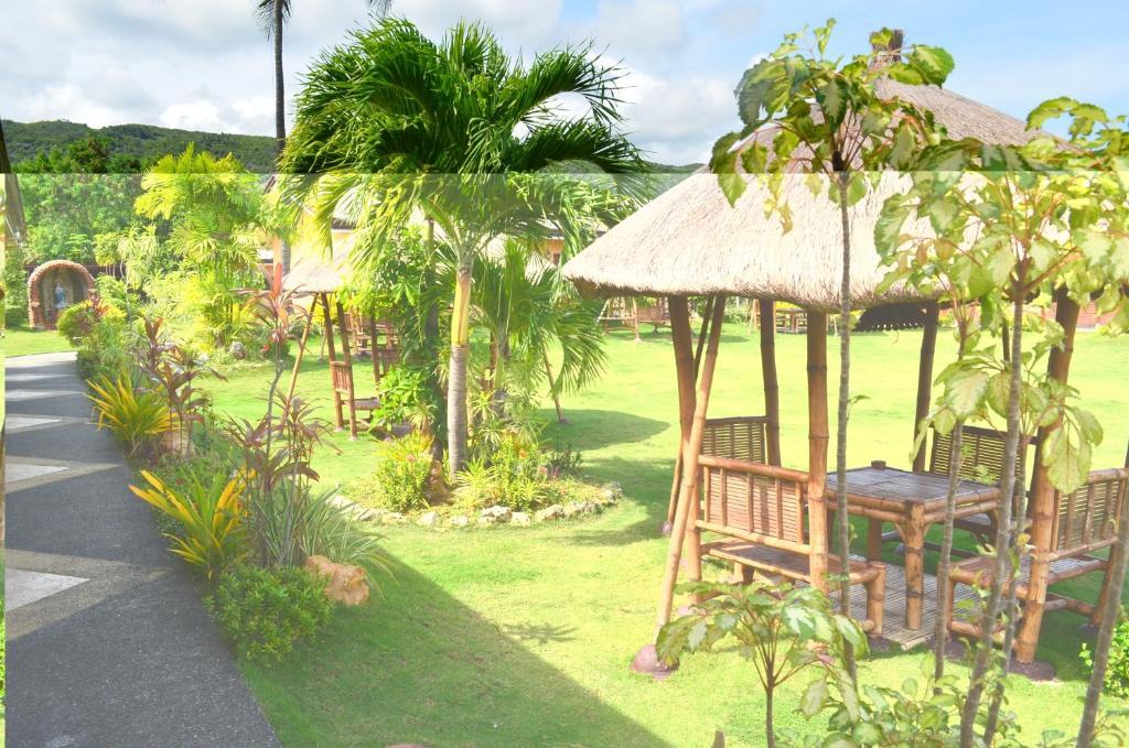 Parrot Paradise Resort Boljoon Екстериор снимка