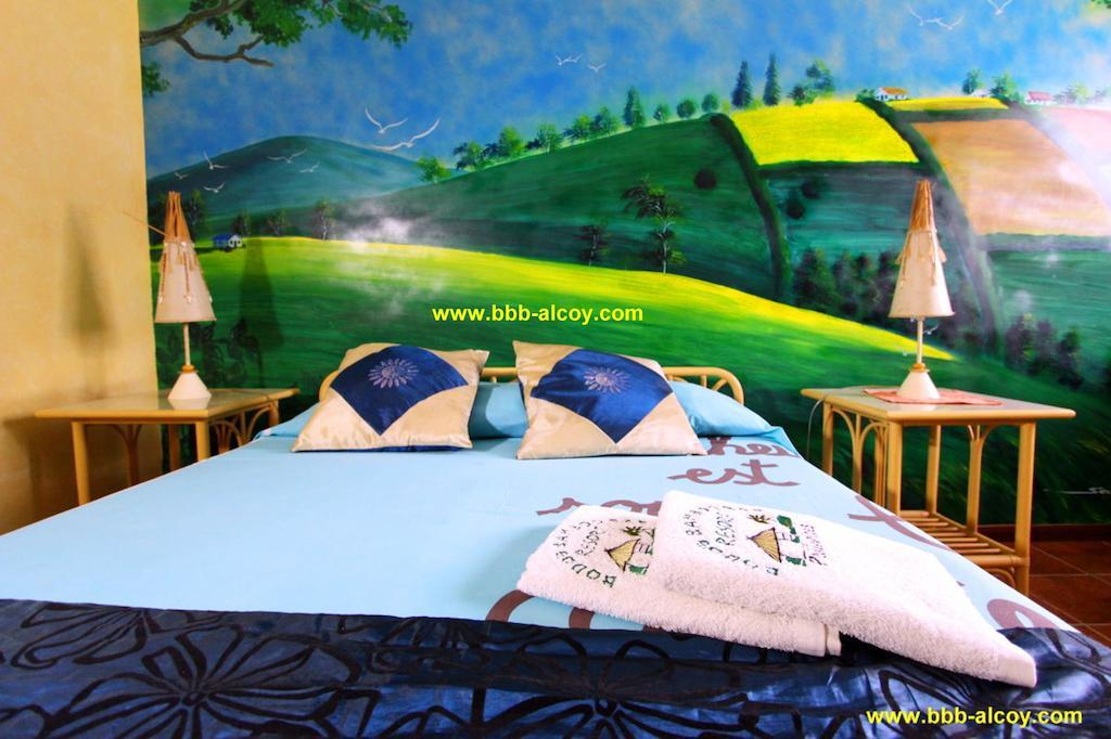 Parrot Paradise Resort Boljoon Стая снимка