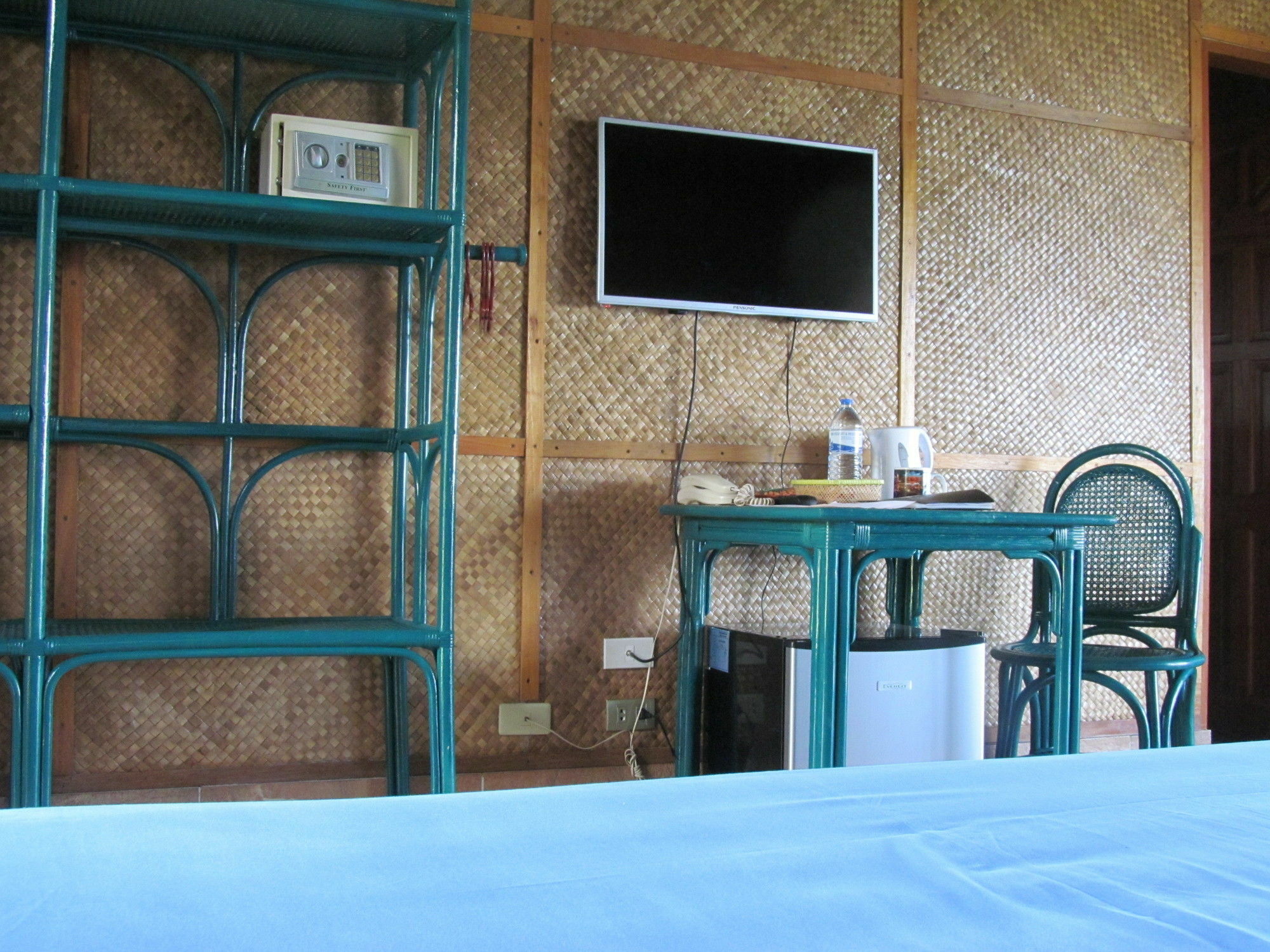 Parrot Paradise Resort Boljoon Екстериор снимка